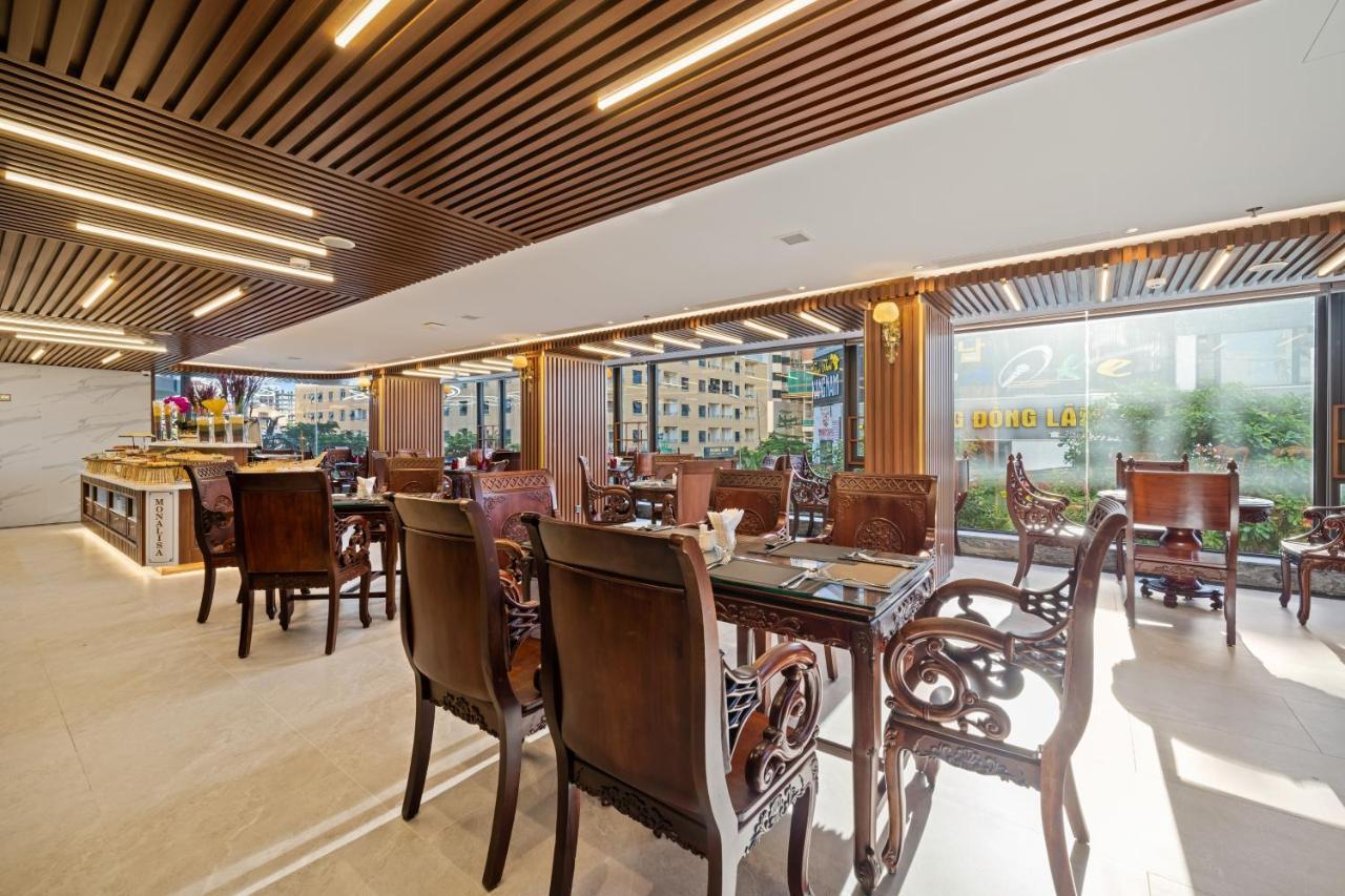 Monalisa Luxury Hotel Da Nang Exterior photo