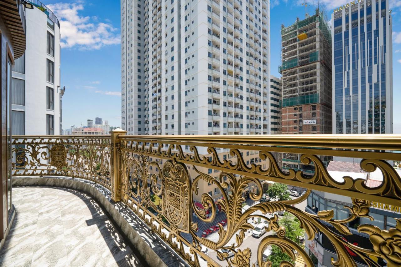 Monalisa Luxury Hotel Da Nang Exterior photo