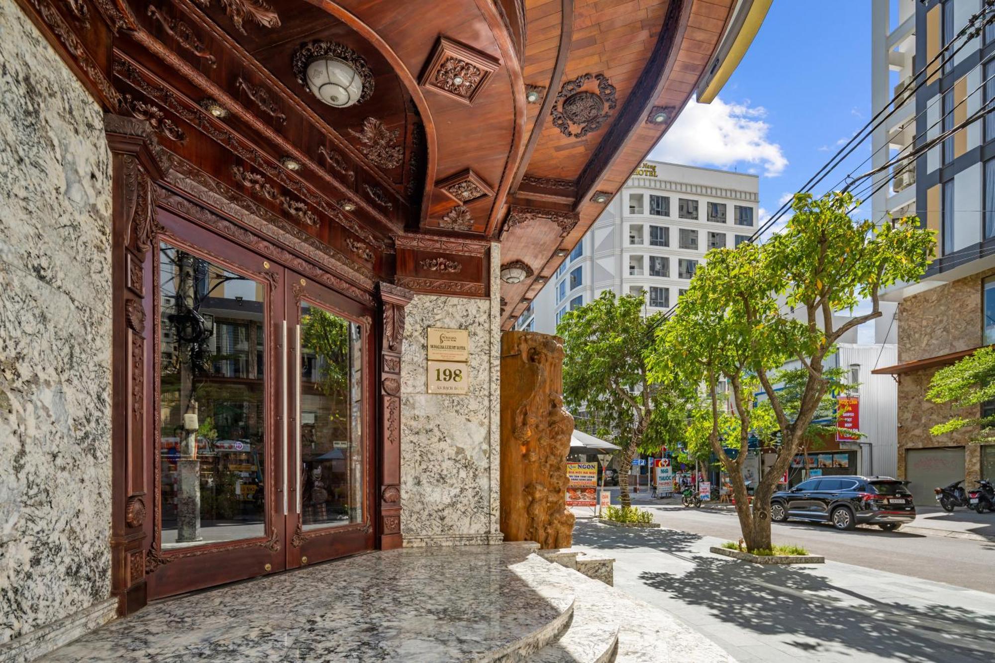 Monalisa Luxury Hotel Da Nang Exterior photo